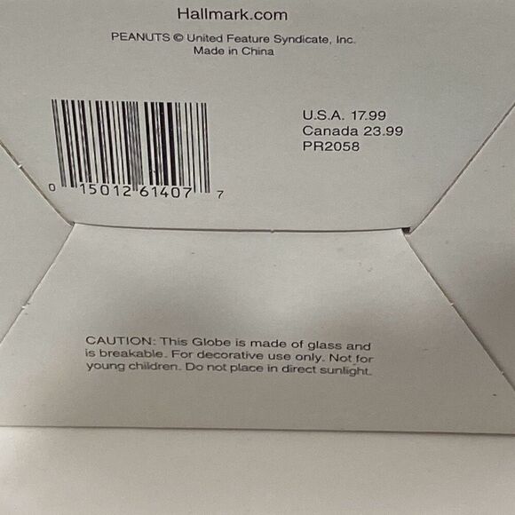 NWT Hallmark Peanuts Musical Snow Globe Glass Christmas Home Decor - Picture 6 of 7